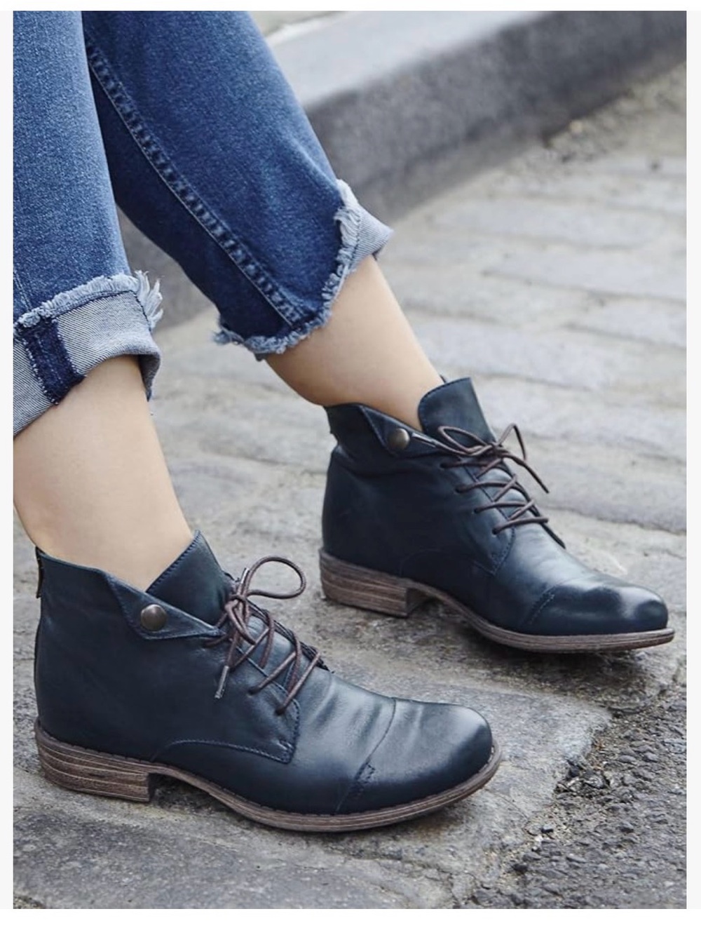 Miz Mooz Brown Leather Lace-Up Ankle Boots Women’s - Picture 5 of 16